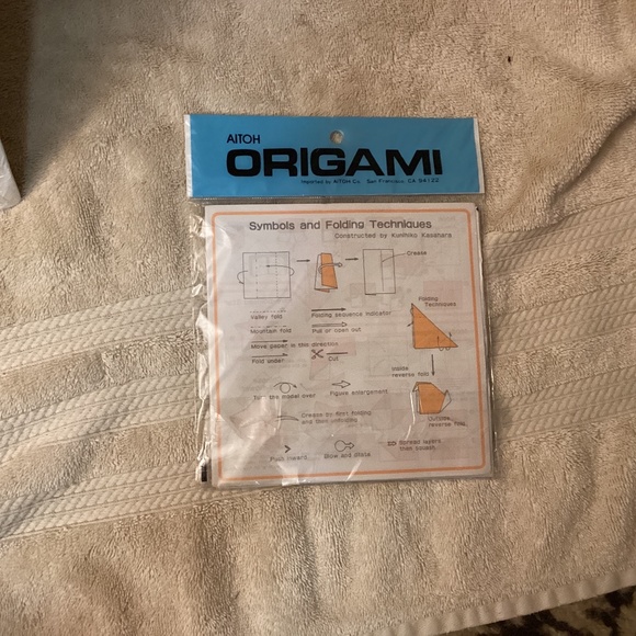 New Sealed Fun with Animal Origami 48 page Booklet plus Origami Paper - Picture 4 of 6